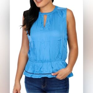 🆕Belldini Women's Solid Keyhole Blouse